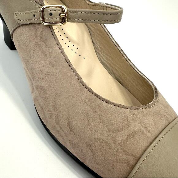SAS Isabel Mary Jane Pumps Size 8 Wide Taupe/Tan Leather & Leopard Print Textile - Picture 13 of 16